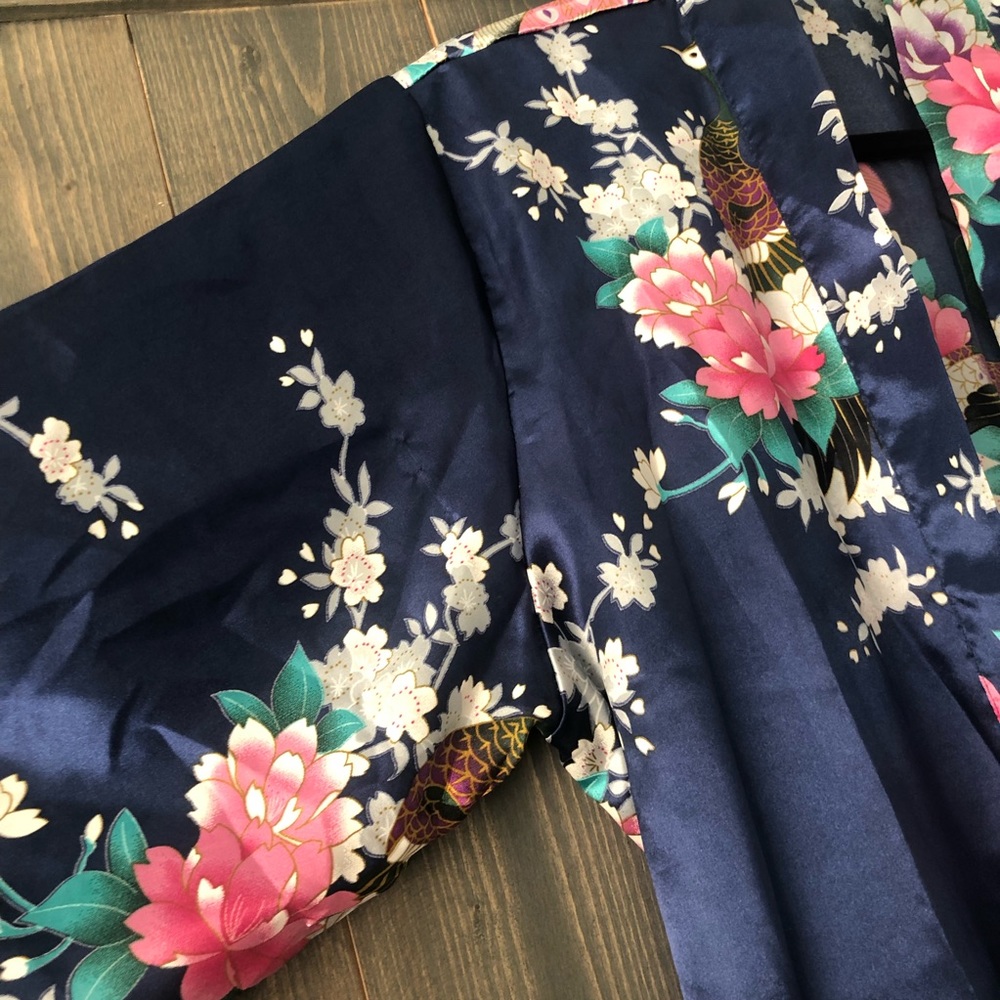 Floral Silk Robe - Picture 3 of 3
